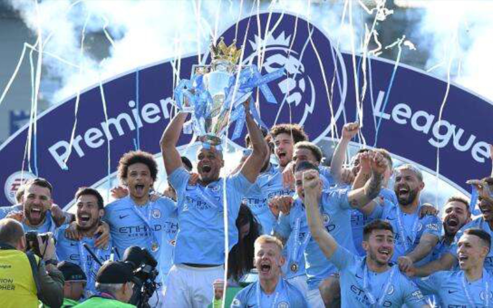 育精神能进 育精神能进